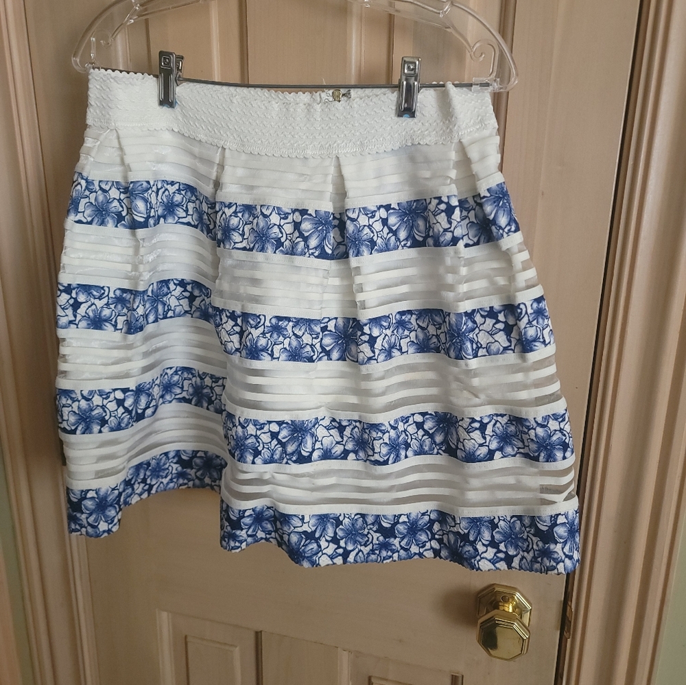 Misses sz L Francesca Dina Be White and Blue Gorgeous Skirt - Picture 7 of 8